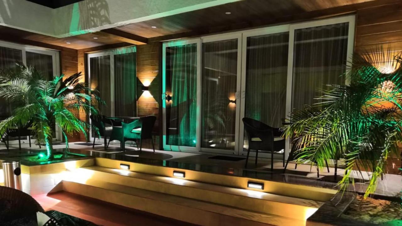 Shivers Oasis Luxury Boutique Resort Кандолим Екстериор снимка