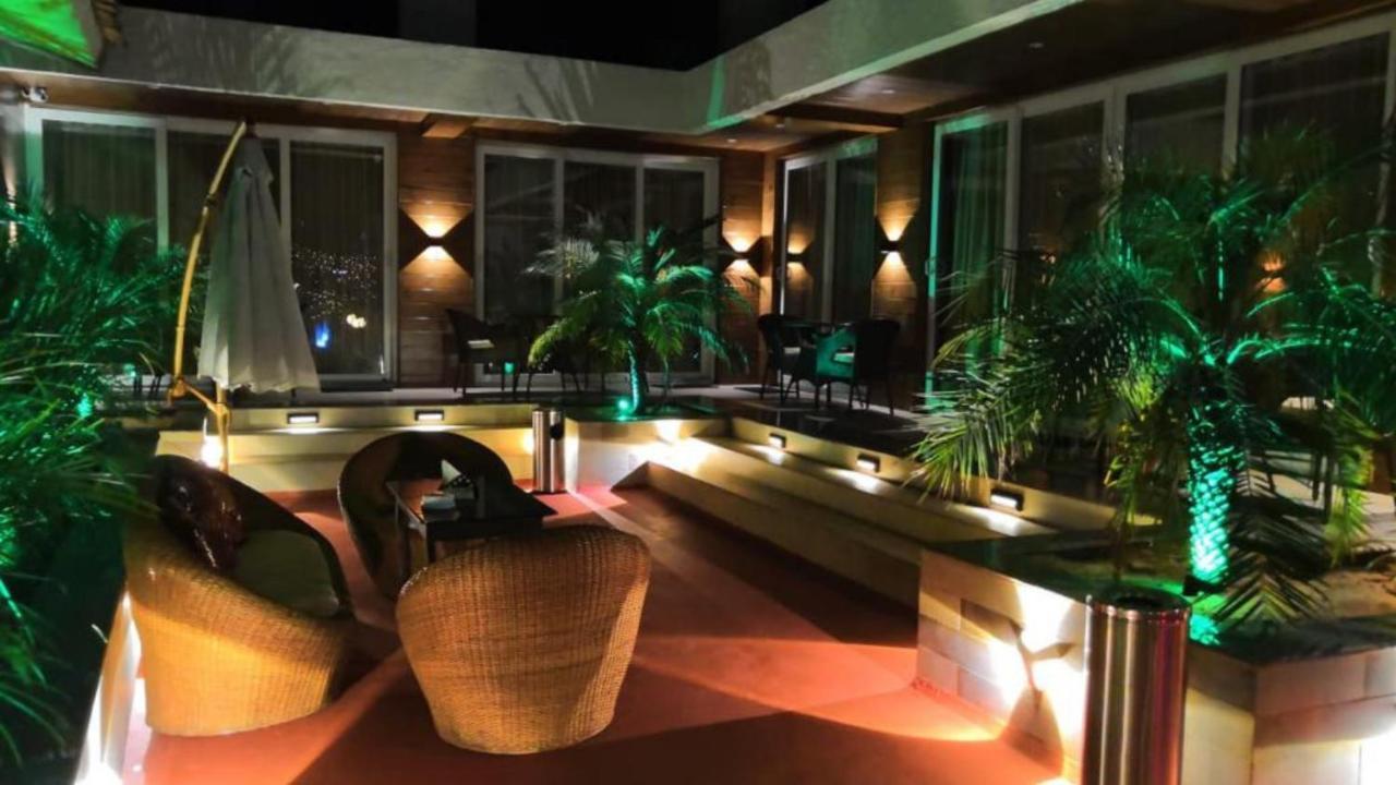Shivers Oasis Luxury Boutique Resort Кандолим Екстериор снимка